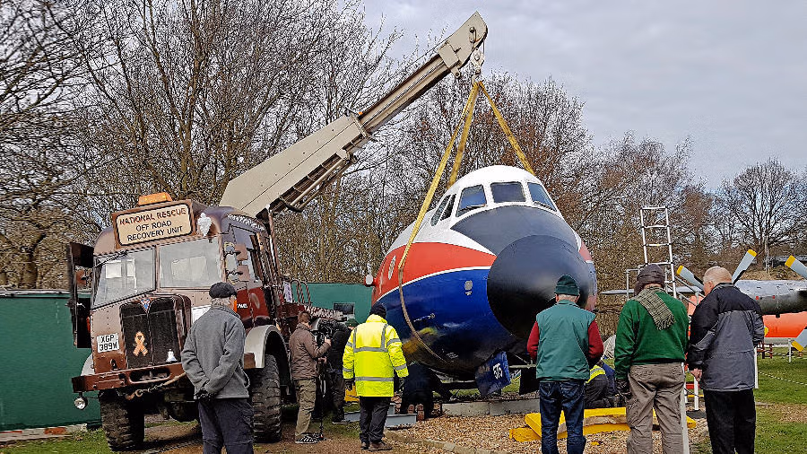 Videos of AEC Millitant at Brooklands and National Rescue