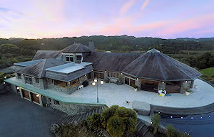 Brian Angliss's Home in Whangaumu Bay Ngunguru,